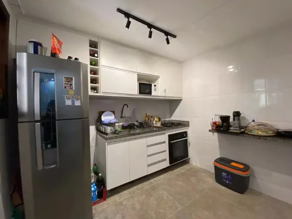 Imagem Casa em Condomínio para Venda em Rio de Janeiro, Brás de Pina, 2 dormitórios, 1 suíte, 4 banheiros, 1 vaga
