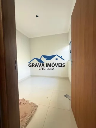 Imagem Alto Padrão para Venda em Sarandi, JARDIM VERÃO, 3 dormitórios, 1 suíte, 2 banheiros, 2 vagas