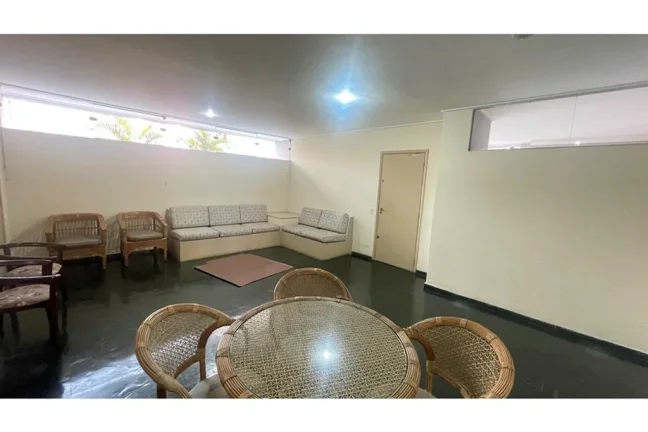 Imagem Apartamento à venda no Itaim Bibi, São Paulo-SP: 1 quarto, 1 banheiro, 1 vaga de garagem e 50m² de área.