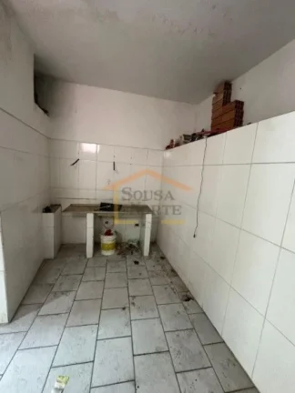 Imagem Casa Comercial, Imóvel com aproximadamente 500 m², ideal para uso comercial ou residencial, com 5 ...
