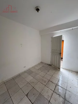 Imagem Oportunidade para renda - com 3 casas