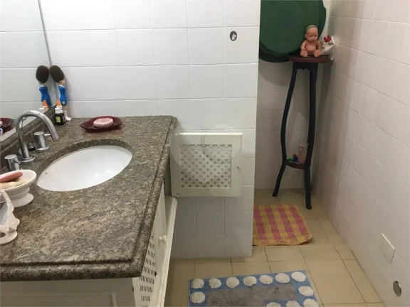 Imagem Casa à venda ou para alugar com 3 quartos, sendo 1 suíte, em Alto da Lapa, São Paulo - SP