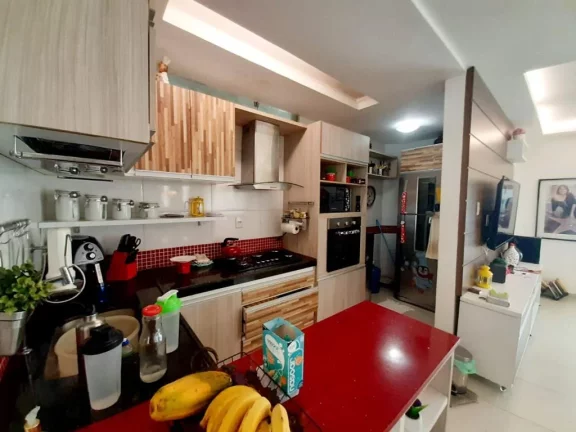 Imagem Casa em Condomínio de Luxo à Venda em Belém-PA, Bairro Mangueirão: 2 Quartos, 2 Suítes, 2 Salas, 3 Banheiros, 1 Vaga, 140 m²
