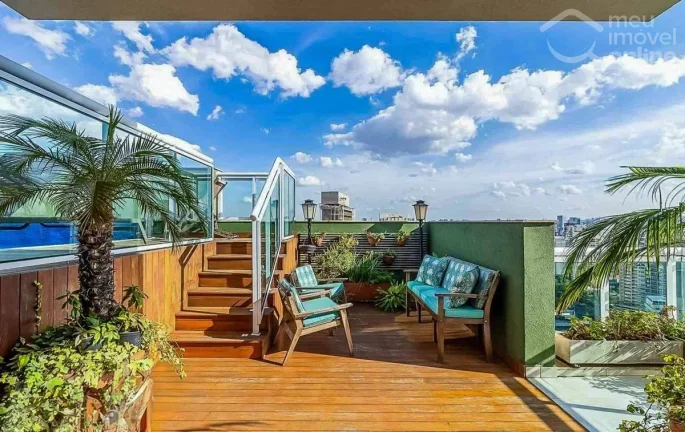 Imagem Cobertura a venda na Vila Nova Conceição, com 272 m2 sendo 4 suítes, closet e piscina privativa