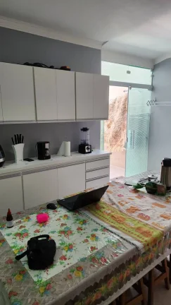 Imagem Sobrado Marvilhoso com 248 m² 3 Dormitorios sendo 3 Suites 3 Vagas