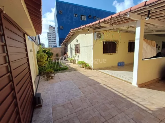 Imagem Oportunidade de Casa à venda em Ponta Negra.