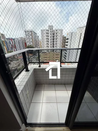 Imagem Apartamento | Ponta Verde | 2 Quartos com 1 Suíte | Varanda | 74m²