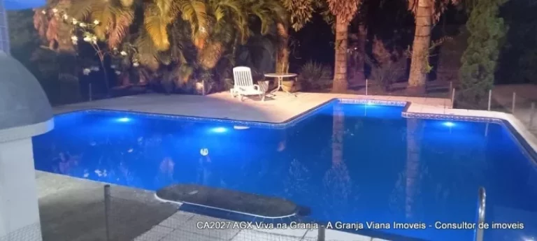 Imagem Casa com 4 dormitórios à venda, 450 m² por R$ 1.950.000,00 - Granja Viana - Carapicuíba/SP