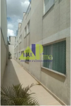Imagem Casa em Condomínio à Venda na Vila Granada, São Paulo-SP: 3 Quartos, 1 Suíte, 1 Sala, 2 Vagas de Garagem, 150m²!