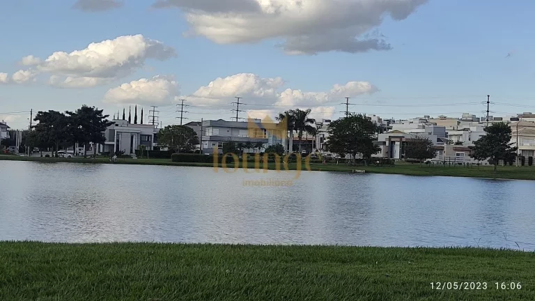 Imagem Casa À Venda em Condomínio em Iporanga Zona Leste - Sorocaba