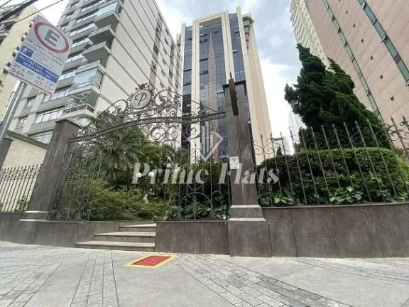 Imagem Flat disponível para locação no Le Premier, com 28m², 1 dormitório e 1 vaga de garagem