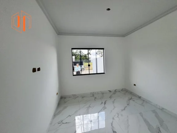 Imagem Casa para Venda em Fazenda Rio Grande, Gralha Azul, 3 dormitórios, 1 suíte, 2 banheiros, 2 vagas