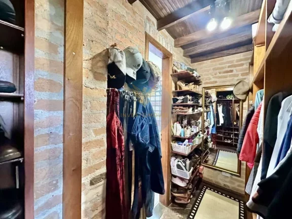 Imagem Casa em Condomínio a Venda no bairro Nova Higienópolis - Jandira, SP