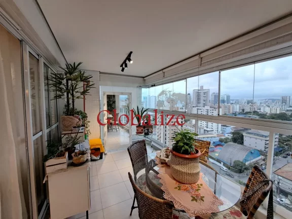 Imagem Apartamento à Venda com 3 Dormitórios e 1 Vaga no bairro da Ponta da Praia por RS 1.170.000,00