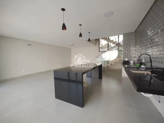 Imagem Casa em condomínio fechado à em Sorocaba-SP! Casa nova com 3 suítes, piscina e área gourmet