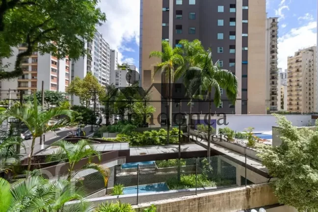 Imagem Apartamento em Higienópolis com 130m², 3 quartos (1 suíte) e 1 vaga.