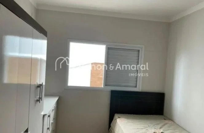 Imagem Casa ampla com acabamento refinado no Condomínio Flor da Serra, em terreno de 480m² e 244m² de á...