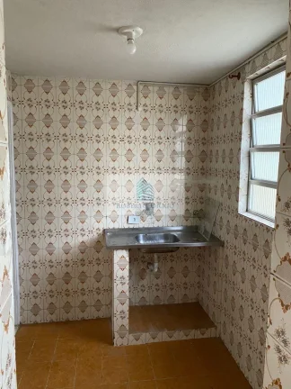 Imagem Imperdível: Apartamento na Taquara, Rio de Janeiro-RJ - 2 quartos, 1 sala, 1 banheiro, 1 vaga de garagem - 50,00 m² de área.