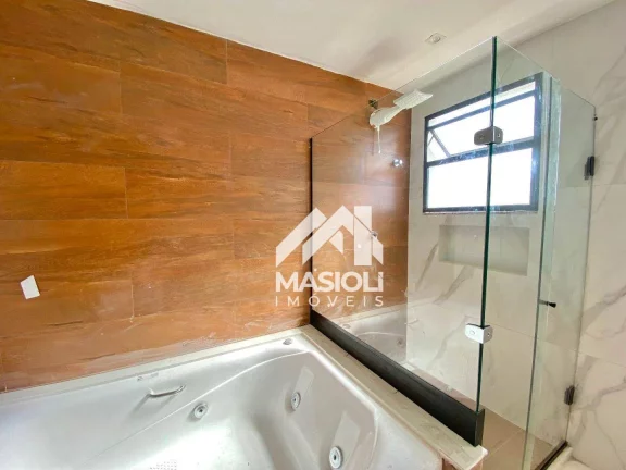 Imagem Casa novinha com 4 suítes