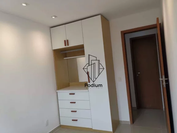 Imagem Apartamento com varanda/sacada e vista lateral para o mar a poucos metros da praia no Jardim Oceania / Bessa -AP2762.