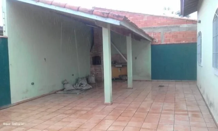 Imagem Casa para Venda em Peruíbe, Vila Romar, 3 dormitórios, 1 suíte, 1 banheiro, 2 vagas