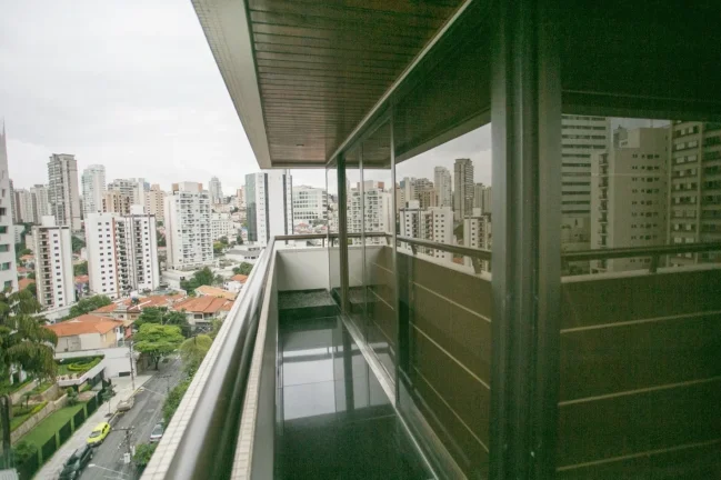 Imagem Apartamento 290M², 1 Por Andar, 3Q, 3 Suítes, 3 Banheiros, 4 Vagas, Academia, Piscina, Piscina Aquecida, Quadra, Salão de Jogos e Festas, Closet.