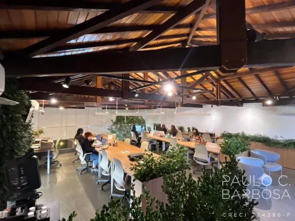 Imagem Vila Madalena Locação - Imóvel Comercial 250m² - 2 + 1 Vagas
