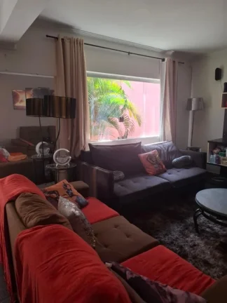 Imagem Casa para Venda em Santo André, Campestre, 5 dormitórios, 2 suítes, 3 banheiros, 4 vagas