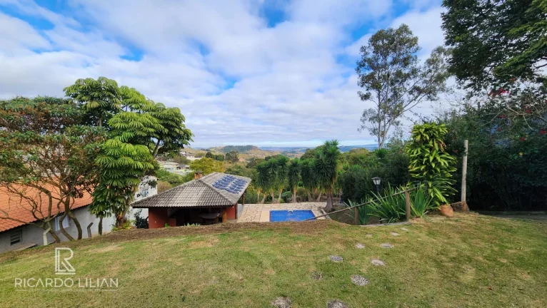Imagem Chácara de Condominio eem Atibaia 2.000m² (Terreno com duas frentes)