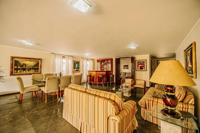 Imagem Casa com 5 dormitórios à venda, 450 m² por R$ 1.820.000,00 - Jardim Passárgada I - Cotia/SP