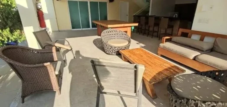 Imagem Casa a venda na Lagoa Redonda