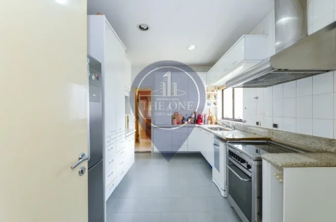 Imagem Apartamento de Luxo na Vila Mariana com 4 Quartos e 4 Vagas de Garagem em São Paulo SP - Imperdível!