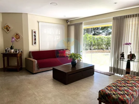 Imagem Casa em Condomínio a Venda no bairro Granja Viana - Cotia, SP