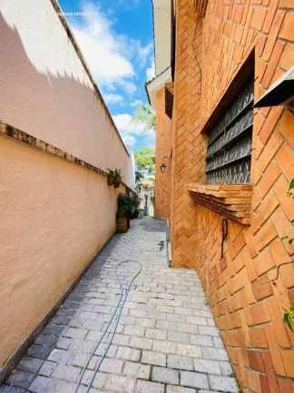 Imagem Casa com 6 Quartos à Venda ou Locação, 700 m² em Jardim Guedala - São Paulo