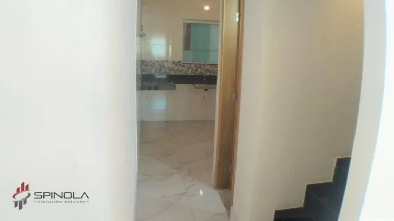 Imagem Sobrado com 2 dormitórios à venda, 80 m² por R$ 490.000,00 - Vila Caiçara - Praia Grande/SP