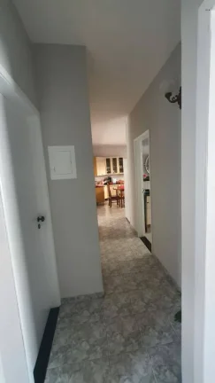 Imagem Permuta por apartamento- Casa térrea 3 dormitórios sendo 1 suíte