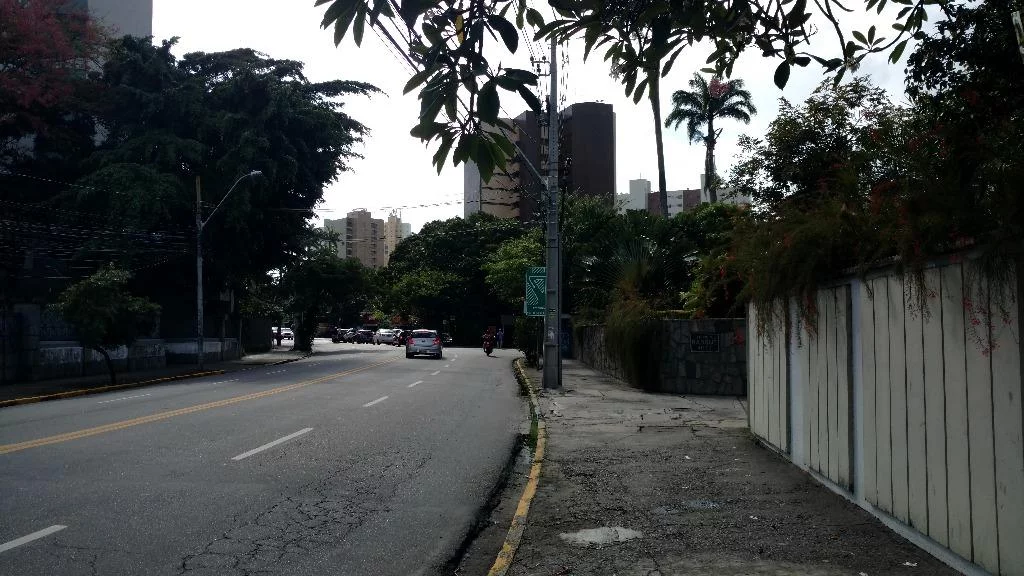 Apartamento com 3 Quartos à Venda, 200 m² em Casa Forte - Recife