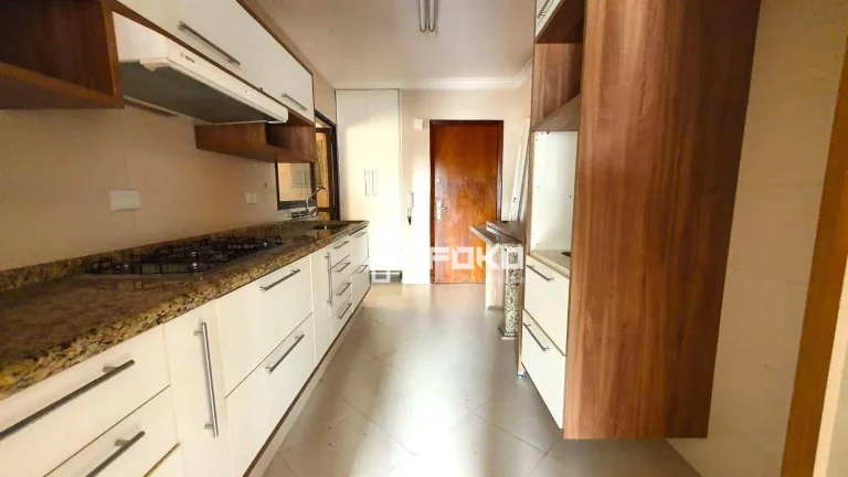 Imagem Apartamento Cond. Le Lac com 3 dormitórios à venda, 144 m² por R$ 695.000 - Vila Galvão - Guarulhos/SP