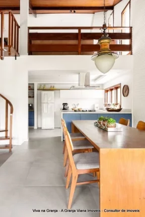 Imagem VISTA PRIVILEGIADA - Casa térrea, muito bem dividida e construída.