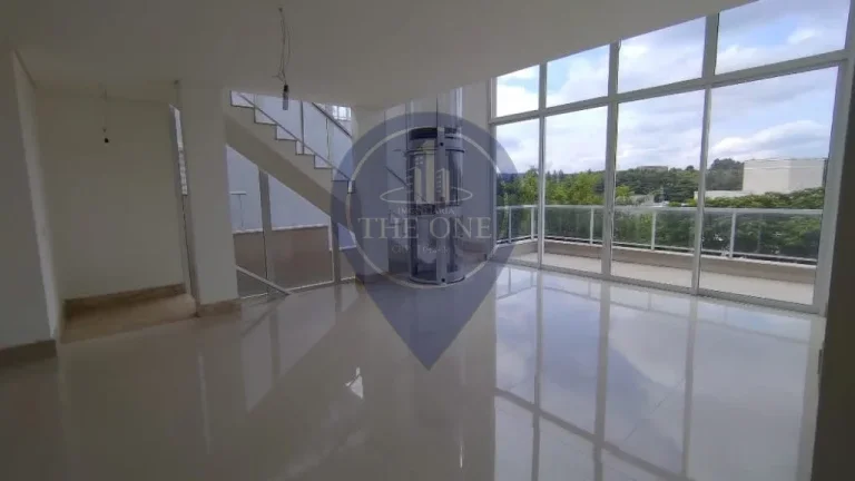 Imagem Luxuosa Casa em Condomínio à Venda em Alphaville, Santana de Parnaíba-SP: 4 Quartos, 4 Suítes, 3 Salas, 6 Banheiros, 6 Vagas, 430m².