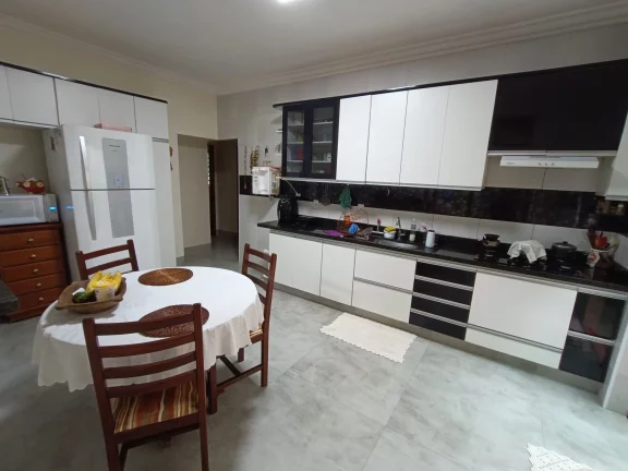 Imagem Casa Sozinha No Lote No Ville De France A 8 Min Do Flamboyant