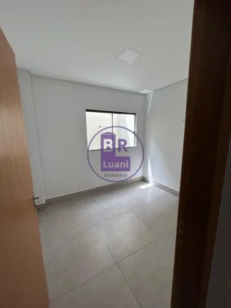 Imagem Excelente oportunidade! Linda casa à venda em uma das regiões mais valorizadas e bem conceituadas da cidade.