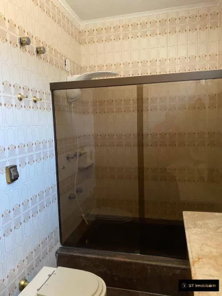 Imagem Alugo Casa - Ótima Localização para Clínica, Comércio ou Moradia em Atibaia