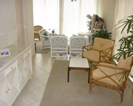 Imagem Apartamento frente mar total , Ed Umuarama, Guarujá-SP, Pitangueiras: 3 quartos, 1 suíte, 2 salas, 3 banheiros, 2 vagas - 190m². Imperdível!
