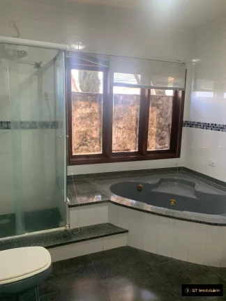 Imagem Oportunidade De Chácara Em Condomínio Fechado 10Min Do Centro de Atibaia!!