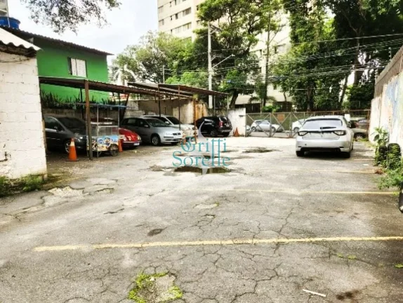 Imagem Terreno à Venda em Vila Olímpia - São Paulo/SP.