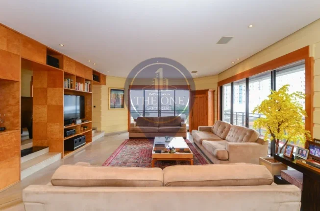 Imagem Apartamento de Luxo na Vila Mariana com 4 Quartos e 4 Vagas de Garagem em São Paulo SP - Imperdível!
