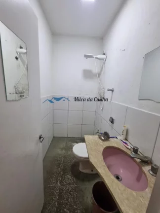 Imagem Terreno com Casa Antiga, 200m² ideal para Construtora, Bairro Olavo Bilac, São Bernardo do Campo