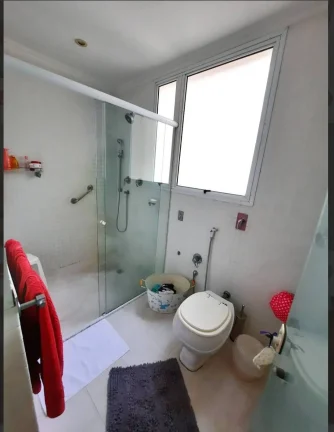 Imagem Apartamento todo reformado classe AA vista lateral mar e varanda