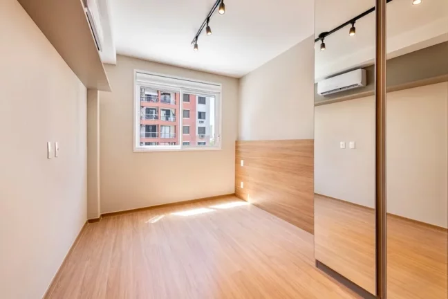 Imagem Apartamento à venda no bairro Passo da Areia - Porto Alegre/RS
